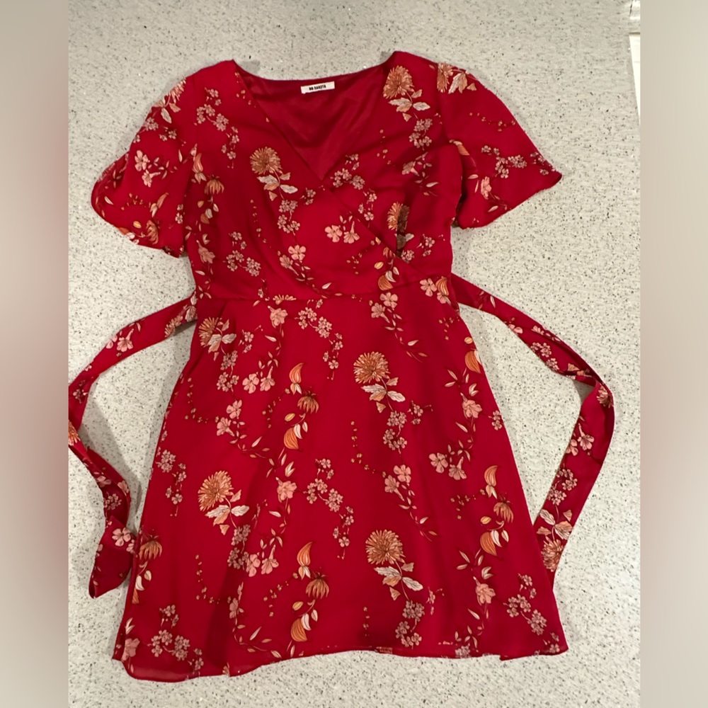 BB Dakota Red Floral Women's Dress Small Medium